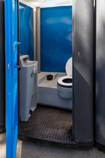 Best Portable bathroom rental  in Fountain Hills, AZ